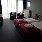 Molengroet Hotel 3*