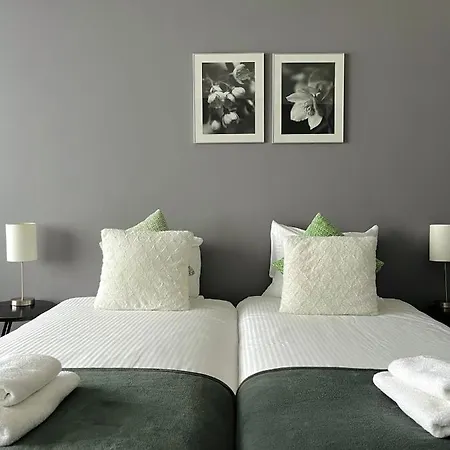 Molengroet Hotel Noord-Scharwoude